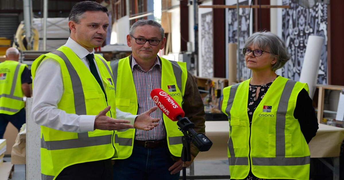 Asona wins Waste Minimisation Fund grant to recycle ceiling panels. - Asona